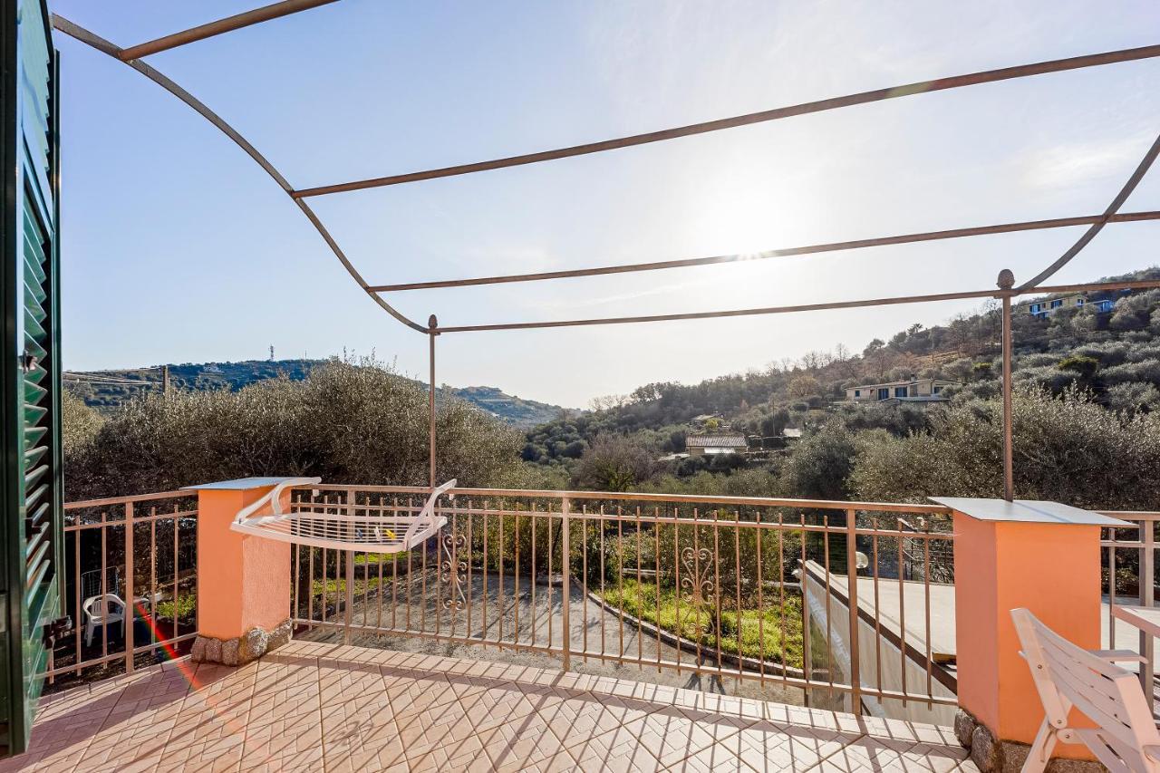 Agriturismo Le Mimose Imperia Exterior foto